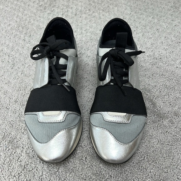 Balenciaga Race Runner Sneakers - Picture 2 of 6